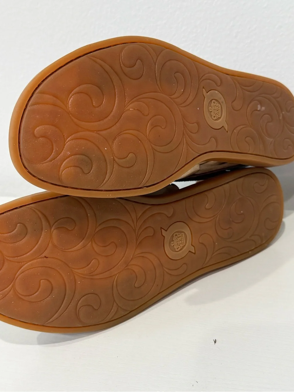 BORN Brown Woven Leather Women's Sandals: worn 1x. Perfect